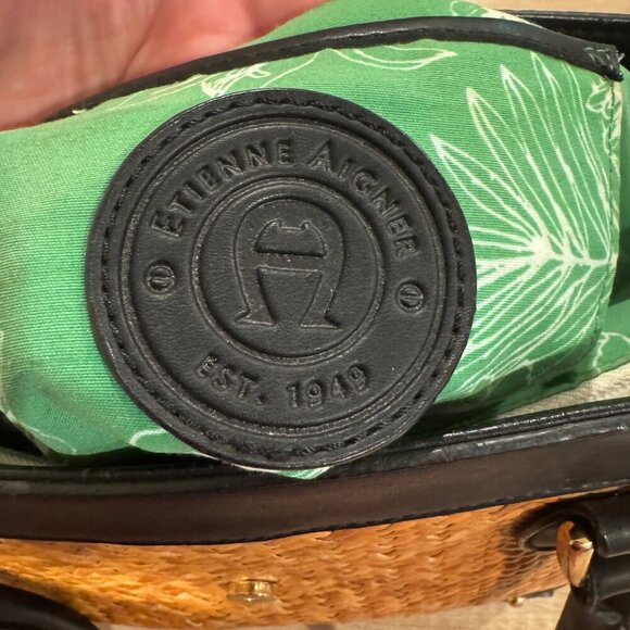 Etienne Aigner Rattan Shoulder Bag Tote EUC - Picture 8 of 11